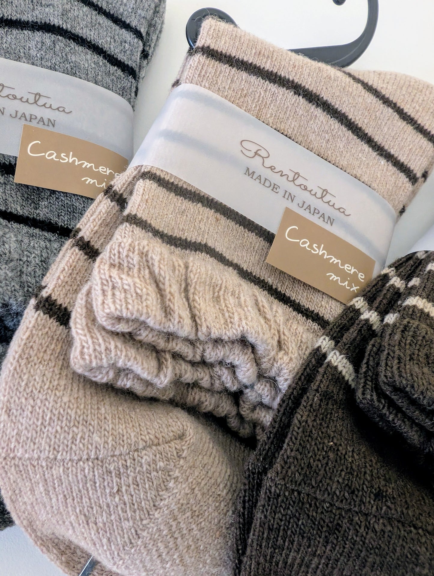Cashmere Mix Crew Socks Japan