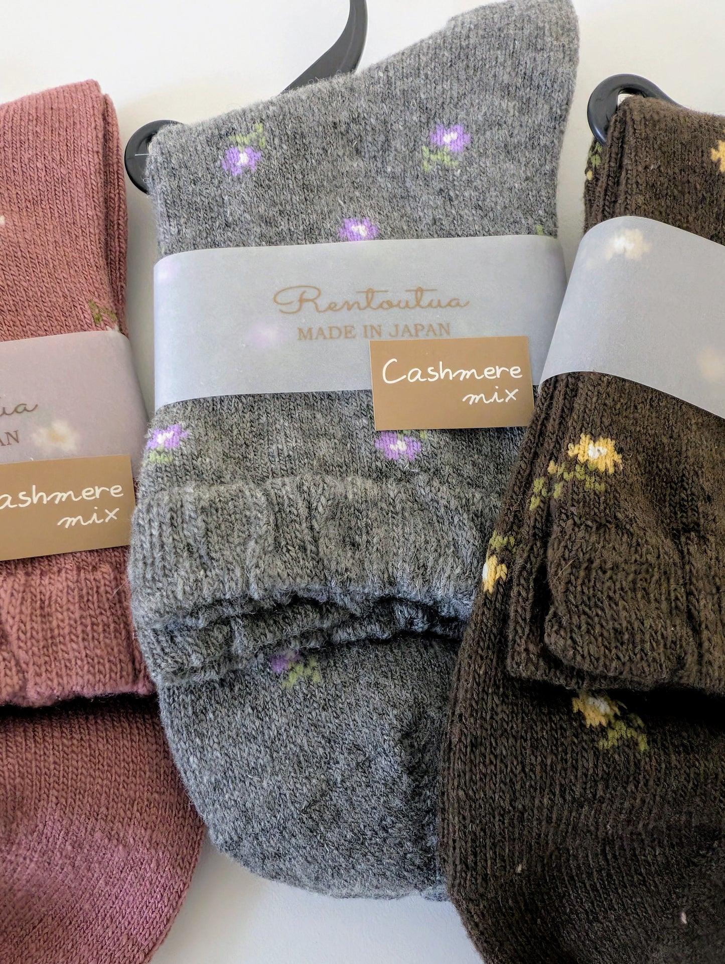 Cashmere Mix Crew Socks Japan