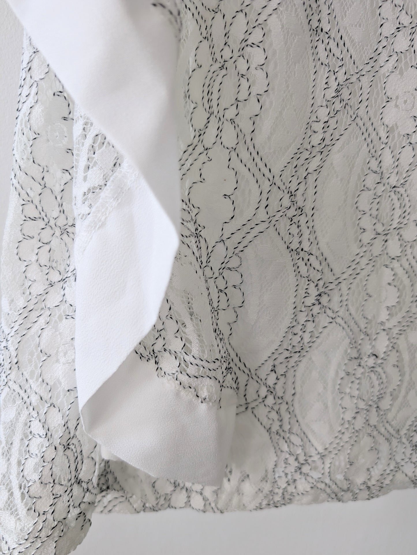 Ruffle Embroidery Korea