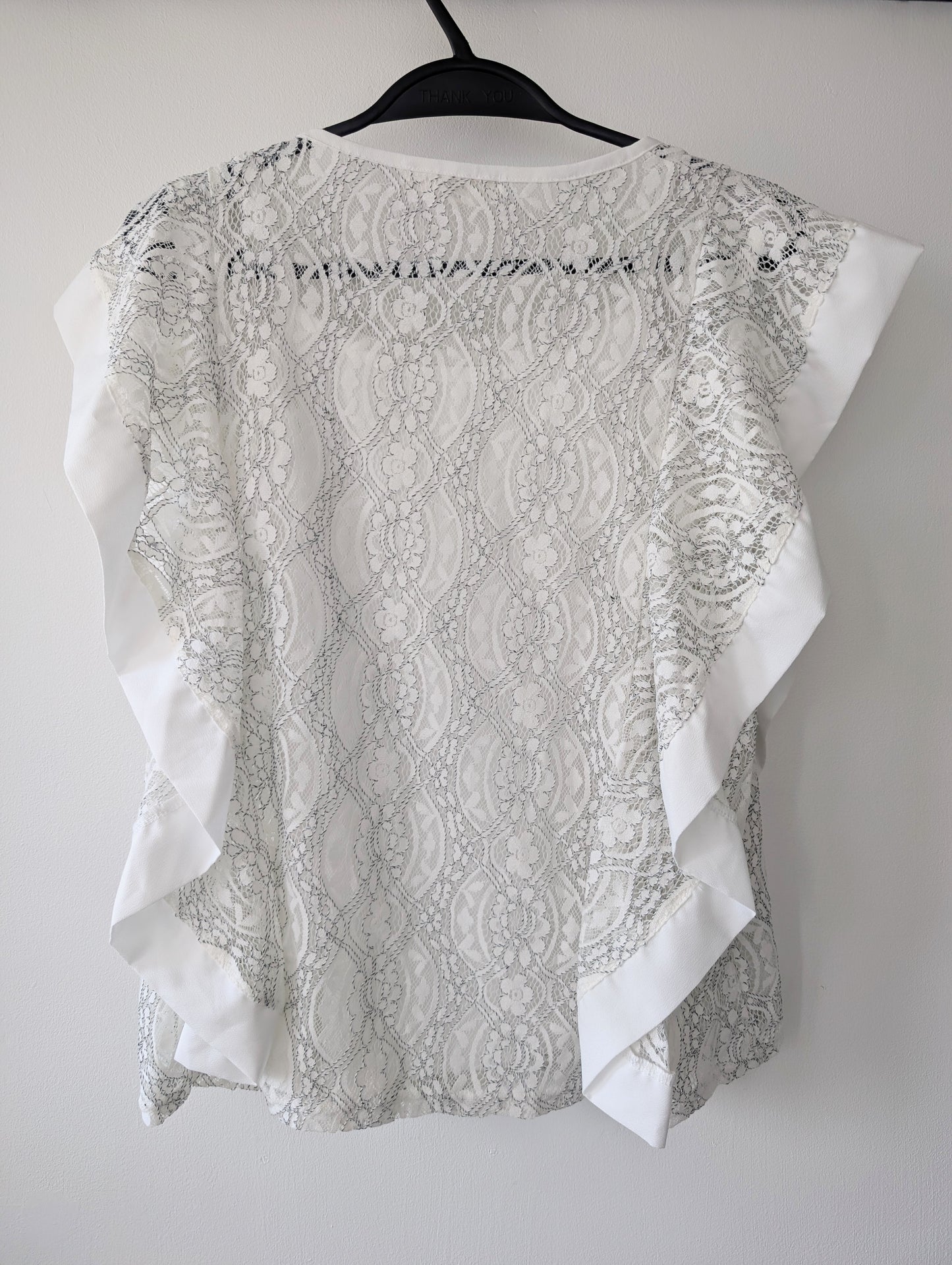 Ruffle Embroidery Korea