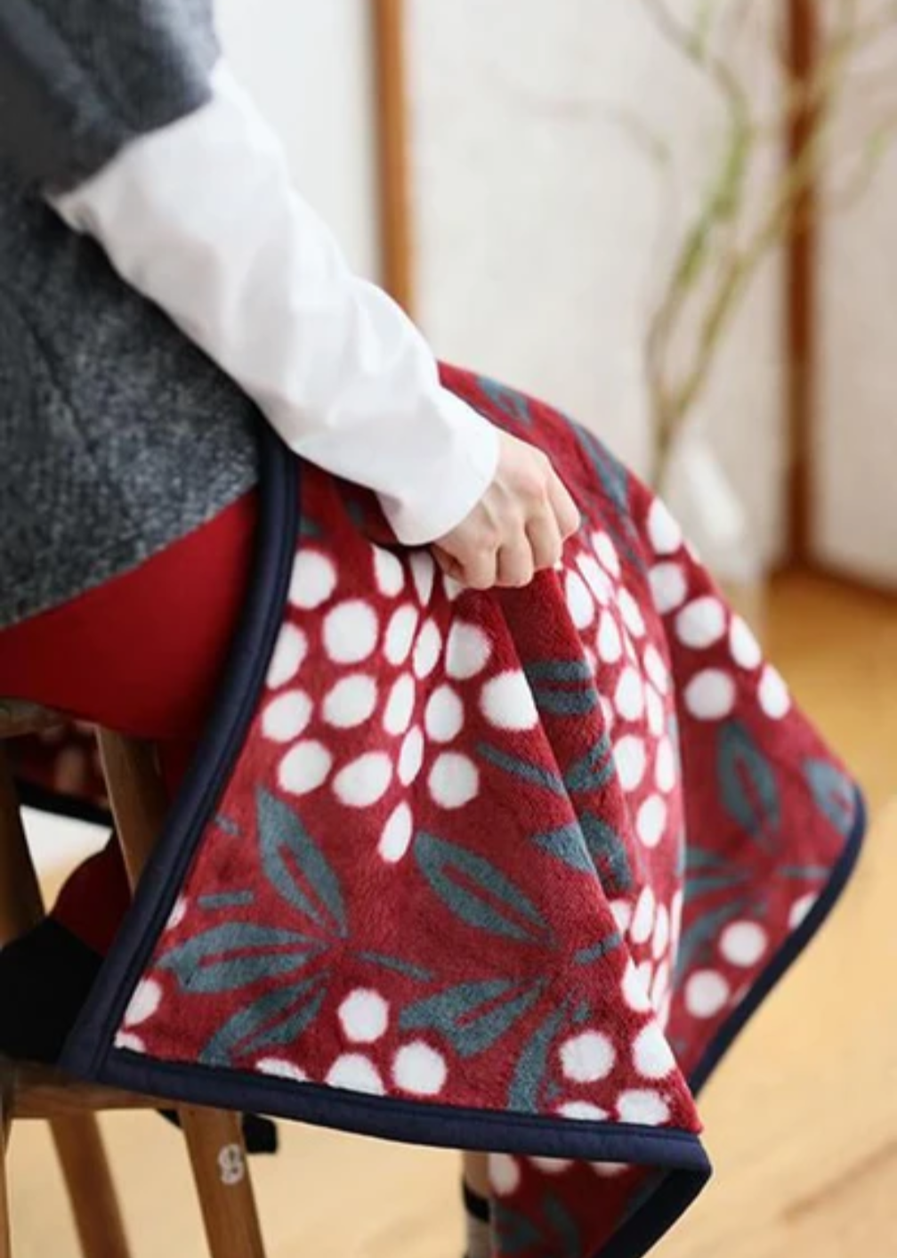 Knee Blanket Japan